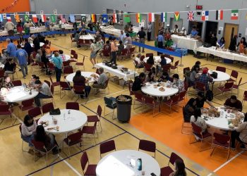 “처음 먹어본 돈까스 맛이 환상이었어요”