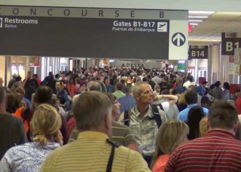 애틀랜타 공항 총격 위협 용의자 체포