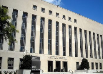 연방법원 “트럼프의 워싱턴 DC 방위군 파병은 불법” 판결