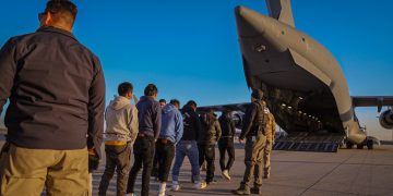 미 법무부 시민권 박탈 지침 확대