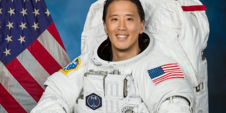 LA 출신 NASA 우주비행사 조니 김, 245일간의 임무 마치고 지구 귀환