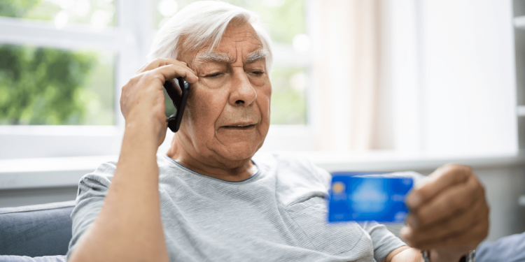 시니어 금융사기 피해 급증