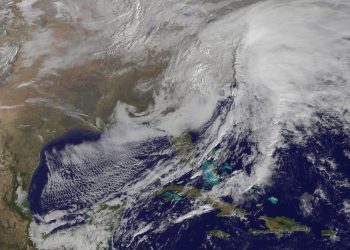 겨울 폭풍 ‘Fern’ 여파… 그린스보로, 눈보다 위험한 ‘전면 결빙’ 비상