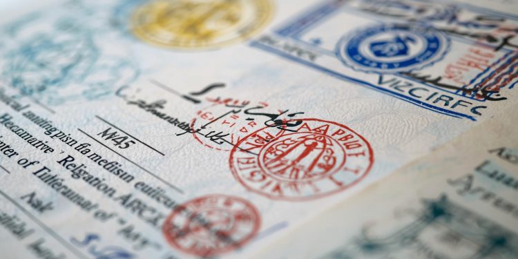 미국, 종교 비자(R-1) ‘1년 해외 체류 의무’ 전격 폐지