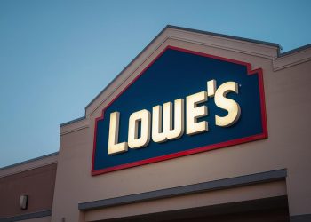 로우스(Lowe’s), 본사 중심 약 600명 감원