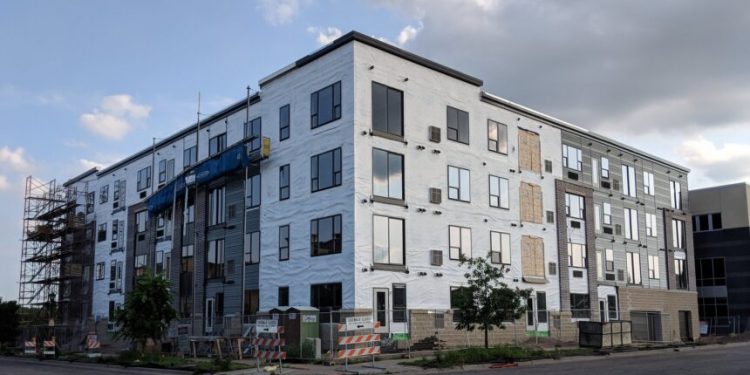 “월세도 할부 시대”…RNPL 확산 속 ‘이자 폭탄’ 경고등