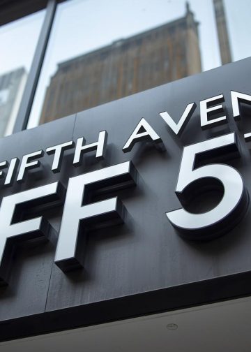 삭스 글로벌, 파산 보호 속 매장 무더기 폐쇄… ‘할인점’ 가고 ‘정가 판매’ 집중