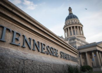 테네시주, 최저임금 $20 인상안 논의 본격화… 월마트 파격 행보와 맞물려 주목