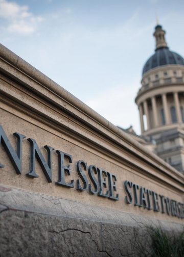 테네시주, 최저임금 $20 인상안 논의 본격화… 월마트 파격 행보와 맞물려 주목