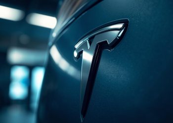 미 법원, 테슬라 ‘오토파일럿’ 사망사고 배상 판결 확정 — 3천5백억 원 배상 책임 유지