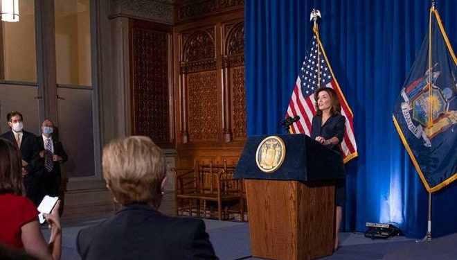 뉴욕 저소득층 건강보험 축소…46만 명 7월부터 보험 상실 가능