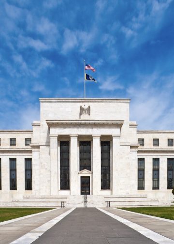 연준, 기준금리 또 동결…“연내 인하 가능성 유지”