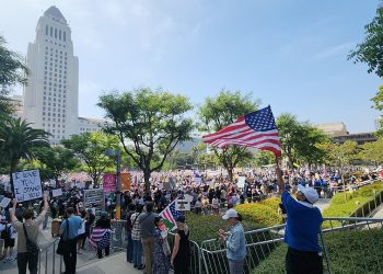 “미국에는 왕이 없다”…전국 3천여 곳 ‘노 킹스 데이’ 시위 확산