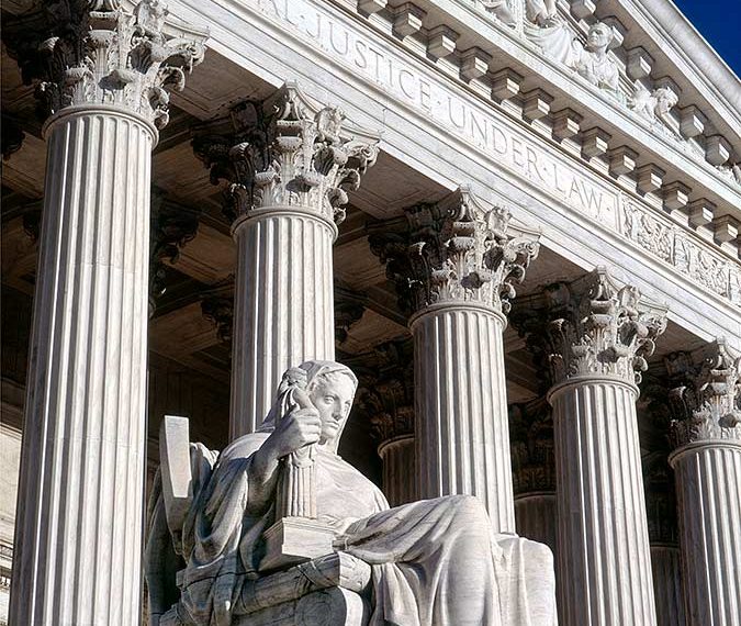 미 대법원 ‘출생지 시민권’ 폐지 놓고 격론… 트럼프, 직접 출석해 압박