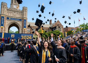 “공부한 세월이 무색”… 미 대졸자 5명 중 1명 전공 선택 ‘후회’