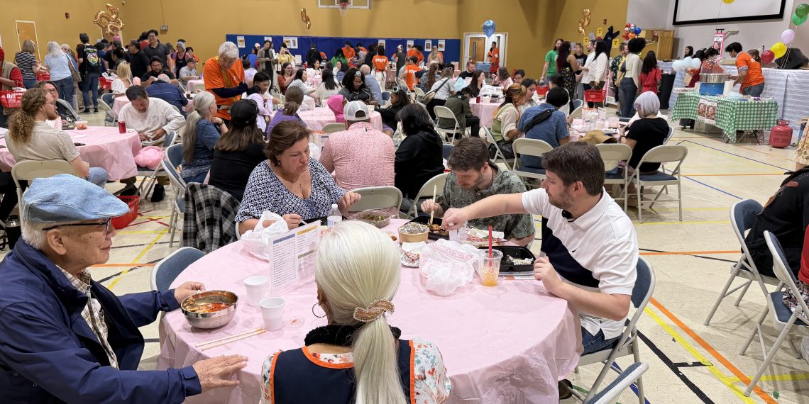 봄볕 아래 펼쳐진 K-푸드의 향연, 그린스보로를 수놓다