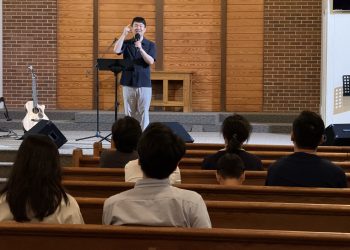 “음악 이전에 하나님을 갈망하는 예배자 되어야” 강명식 사역자, 그린스보로서 찬양세미나에서 강조